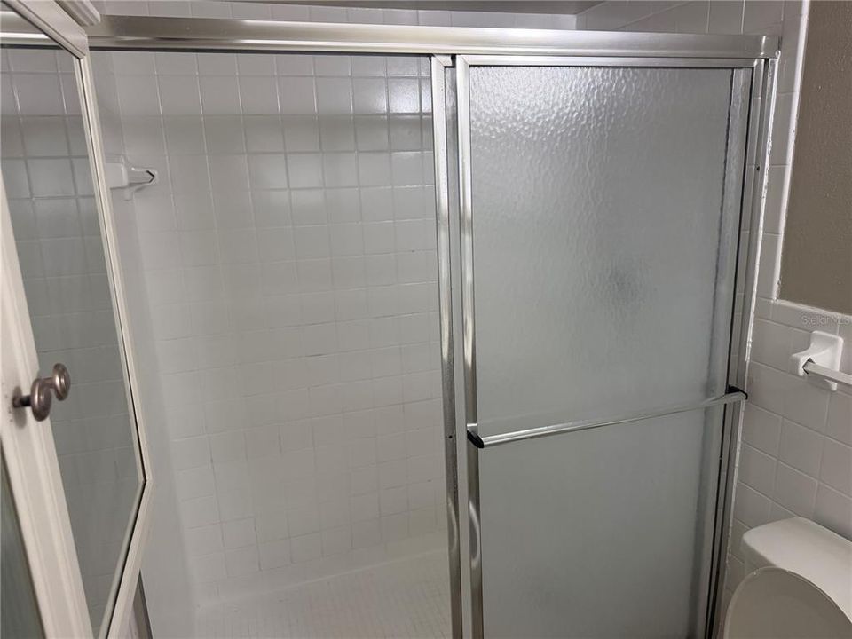 For Sale: $400,000 (4 beds, 2 baths, 1486 Square Feet)