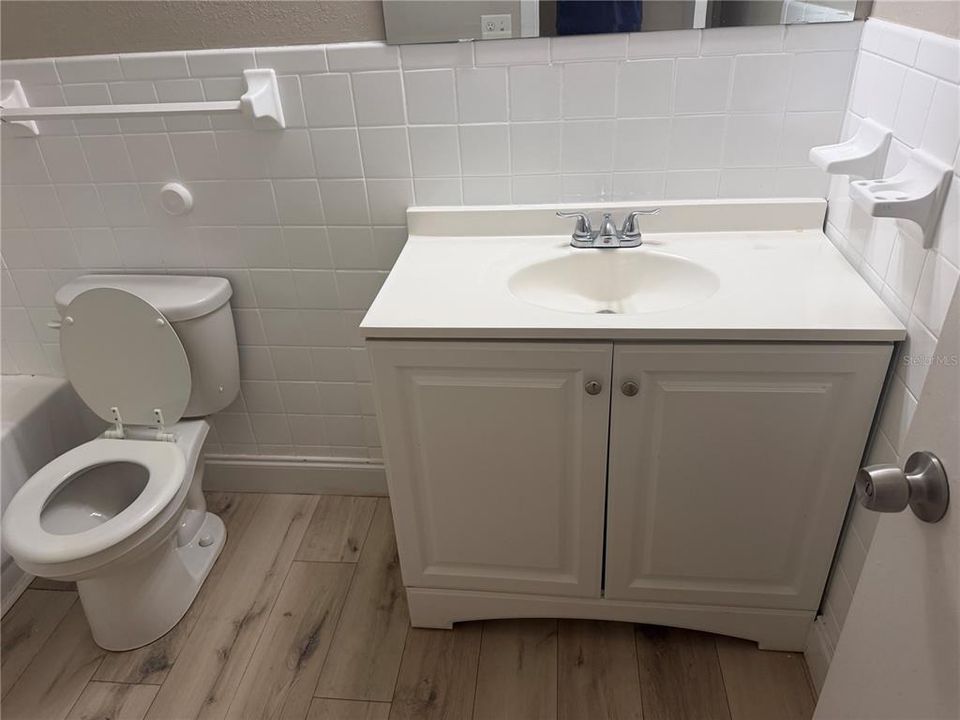 For Sale: $400,000 (4 beds, 2 baths, 1486 Square Feet)