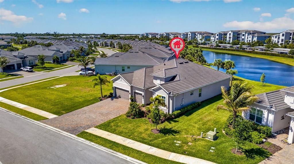 For Sale: $689,900 (4 beds, 3 baths, 2461 Square Feet)