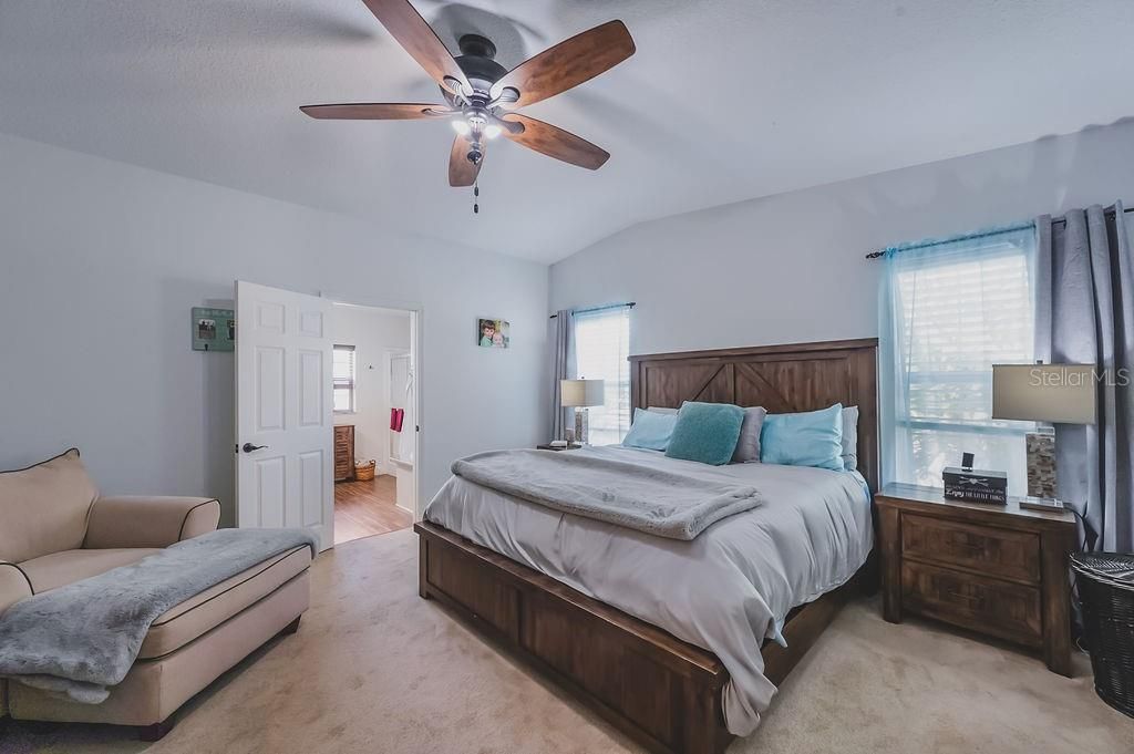 Active With Contract: $424,500 (3 beds, 2 baths, 1774 Square Feet)