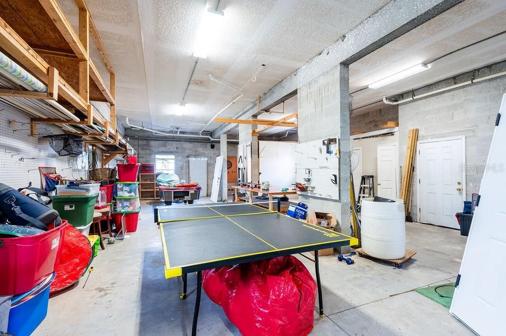 Active With Contract: $424,500 (3 beds, 2 baths, 1774 Square Feet)