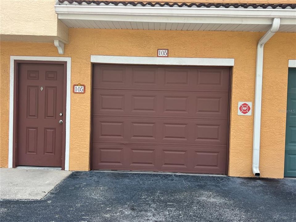 For Rent: $1,900 (2 beds, 2 baths, 1174 Square Feet)