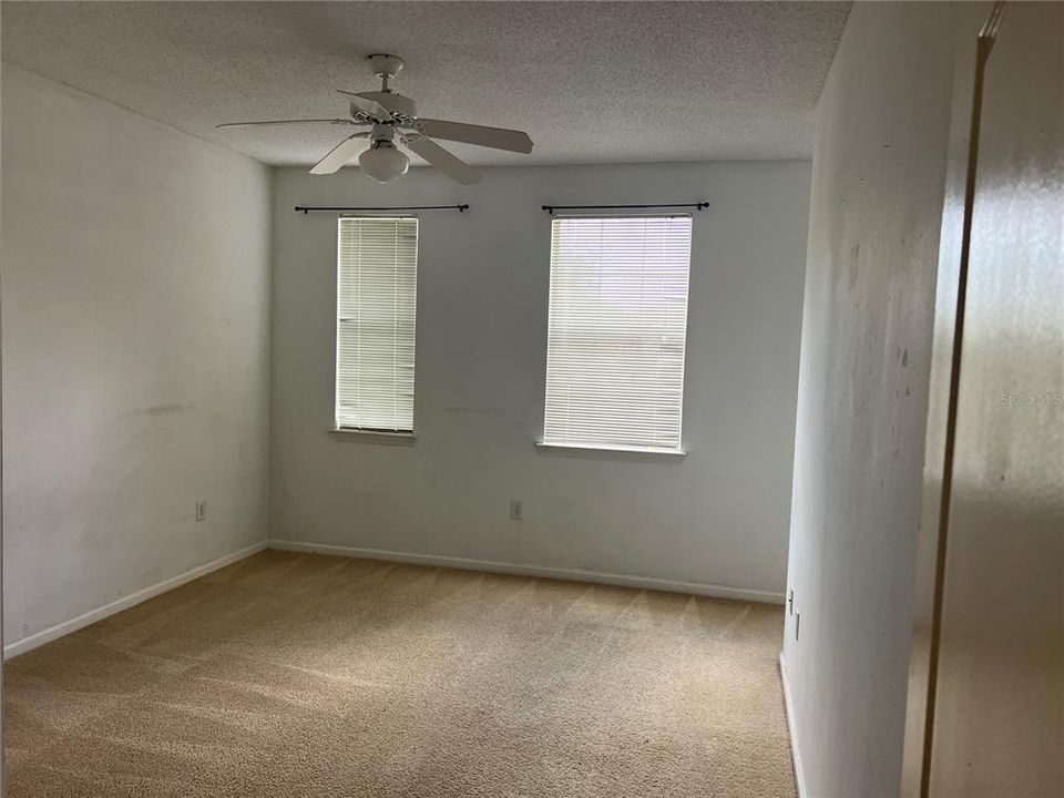 For Rent: $1,900 (2 beds, 2 baths, 1174 Square Feet)