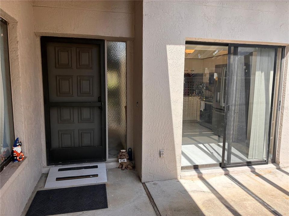 For Sale: $339,000 (2 beds, 2 baths, 1188 Square Feet)