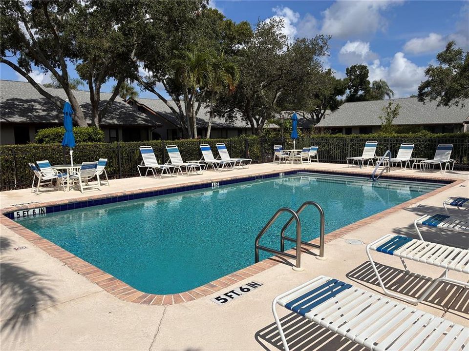 For Sale: $339,000 (2 beds, 2 baths, 1188 Square Feet)