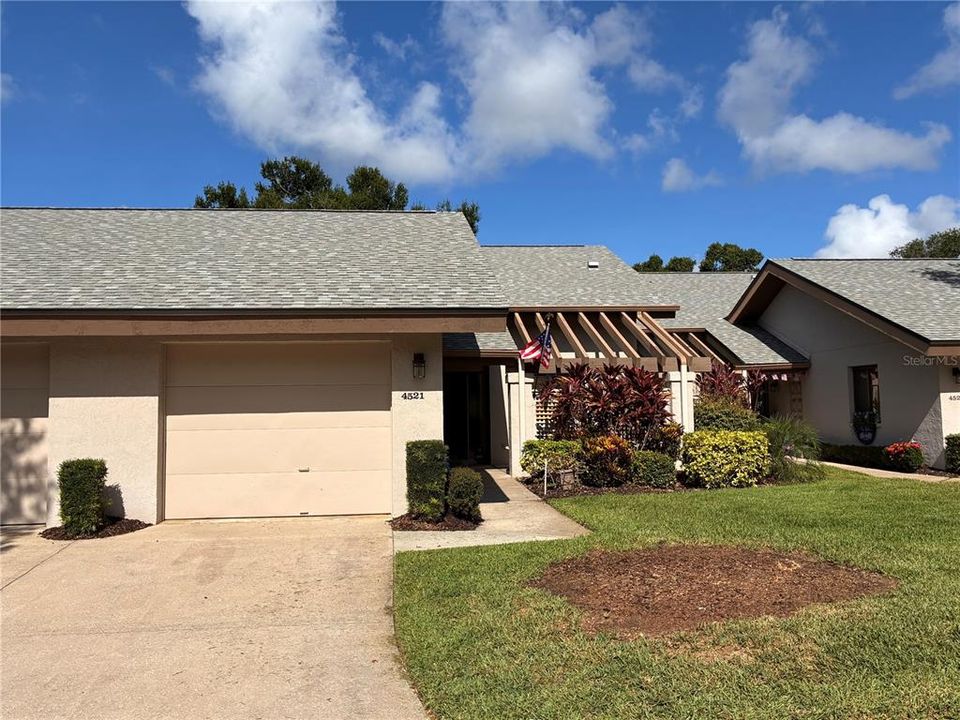 For Sale: $339,000 (2 beds, 2 baths, 1188 Square Feet)