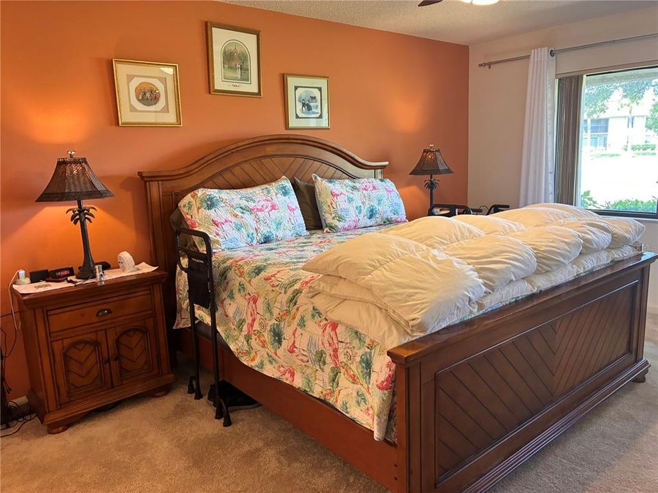 For Sale: $339,000 (2 beds, 2 baths, 1188 Square Feet)