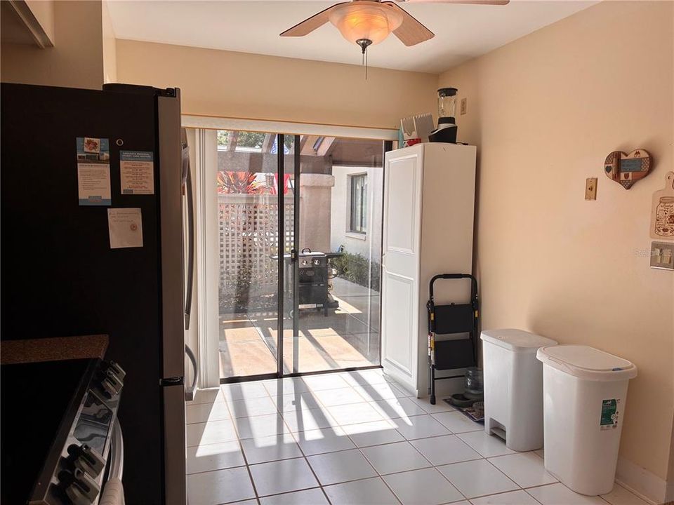 For Sale: $339,000 (2 beds, 2 baths, 1188 Square Feet)