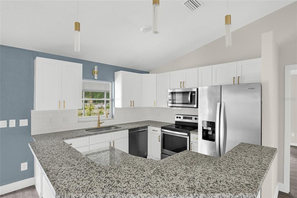 For Sale: $259,000 (3 beds, 2 baths, 1388 Square Feet)