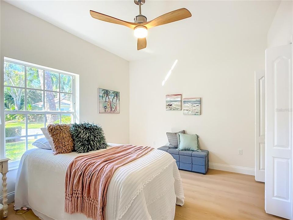 For Rent: $4,000 (3 beds, 2 baths, 2205 Square Feet)