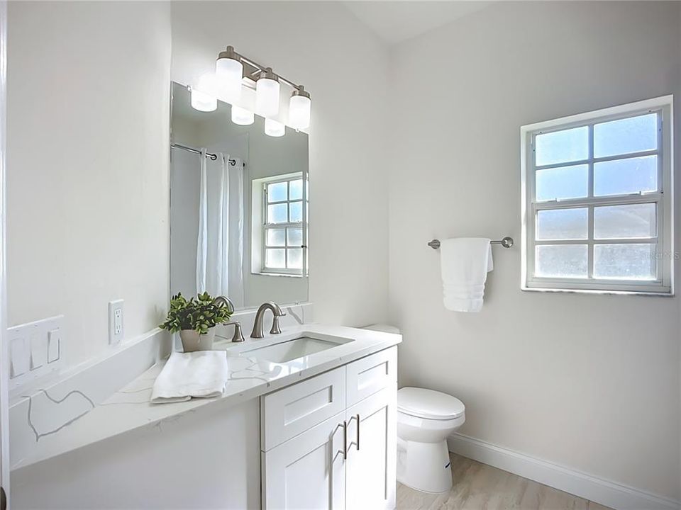 For Rent: $4,000 (3 beds, 2 baths, 2205 Square Feet)