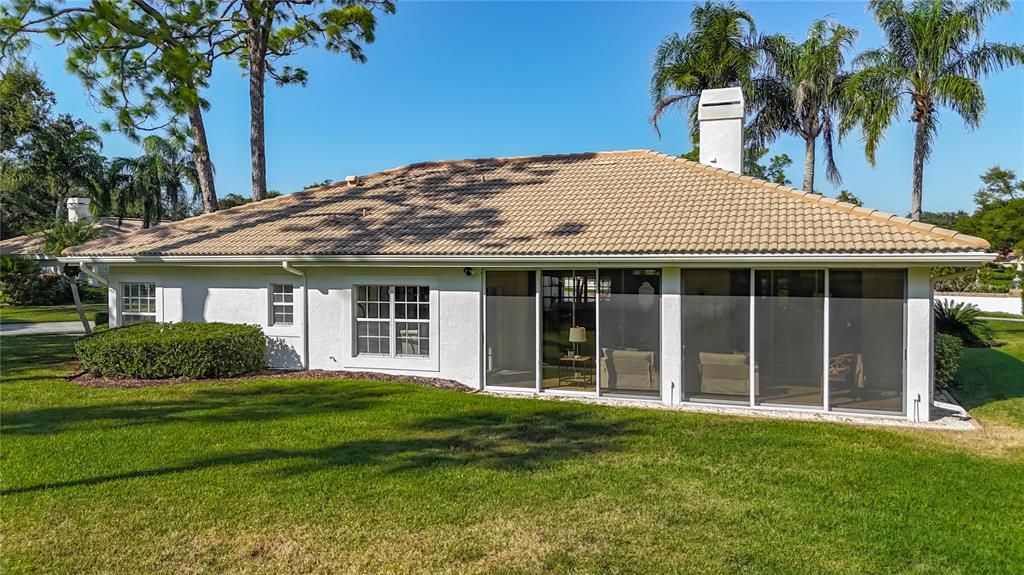 For Rent: $4,000 (3 beds, 2 baths, 2205 Square Feet)