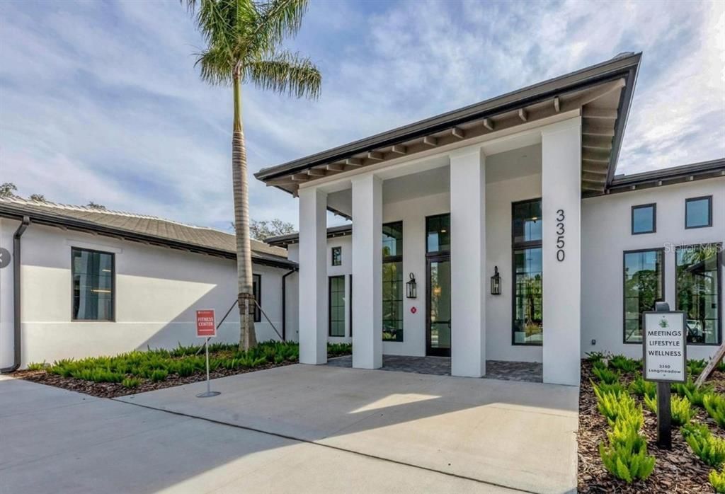 For Rent: $4,000 (3 beds, 2 baths, 2205 Square Feet)