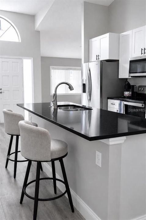For Rent: $3,400 (3 beds, 2 baths, 2196 Square Feet)