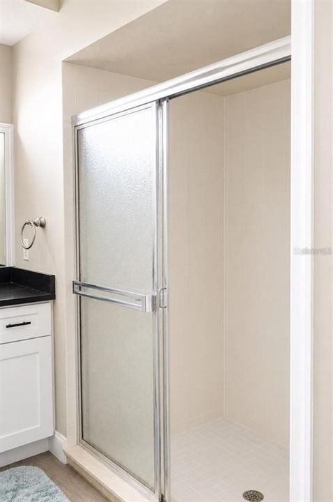 For Rent: $3,400 (3 beds, 2 baths, 2196 Square Feet)