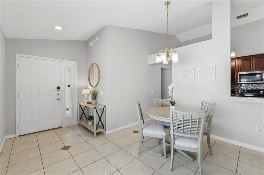 For Sale: $365,000 (4 beds, 3 baths, 1578 Square Feet)