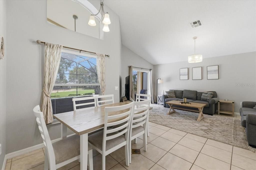 For Sale: $365,000 (4 beds, 3 baths, 1578 Square Feet)