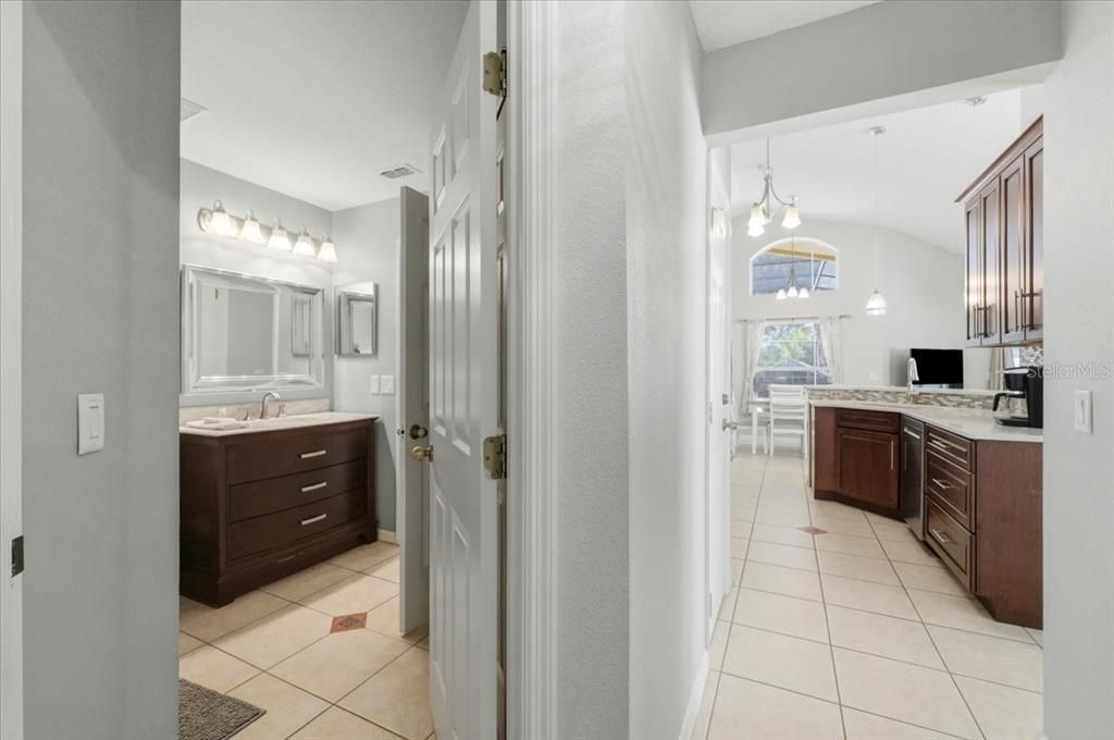 For Sale: $365,000 (4 beds, 3 baths, 1578 Square Feet)