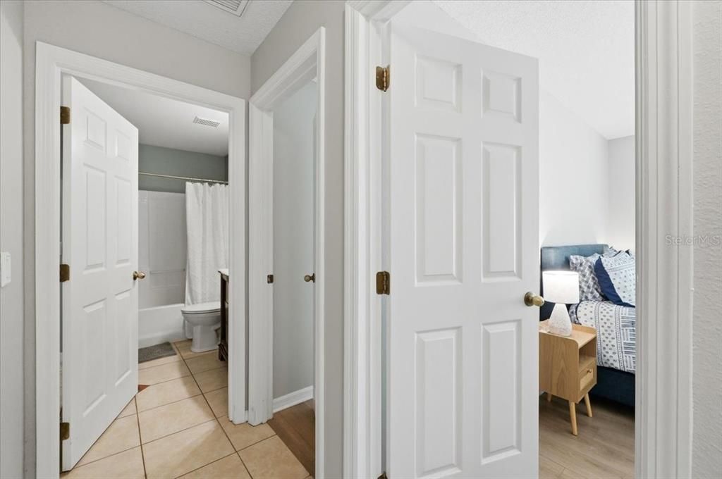 For Sale: $365,000 (4 beds, 3 baths, 1578 Square Feet)