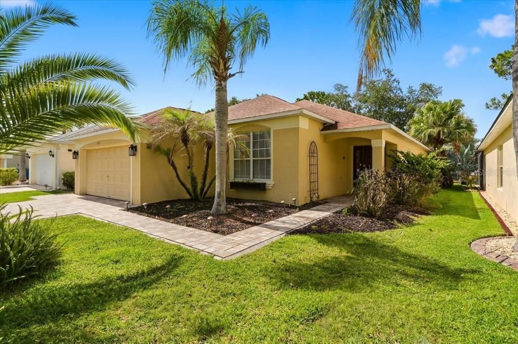 For Sale: $365,000 (4 beds, 3 baths, 1578 Square Feet)