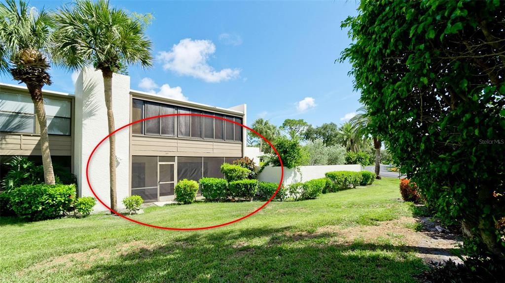 For Sale: $190,000 (2 beds, 2 baths, 1035 Square Feet)