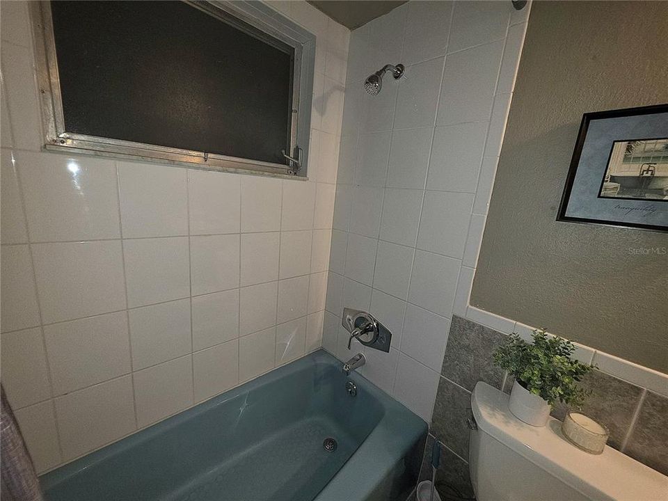 En Venta: $184,000 (2 camas, 1 baños, 1149 Pies cuadrados)