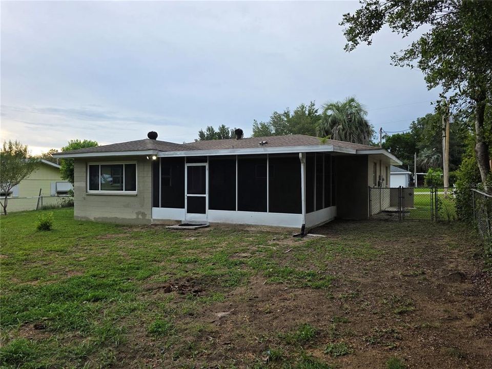 En Venta: $184,000 (2 camas, 1 baños, 1149 Pies cuadrados)