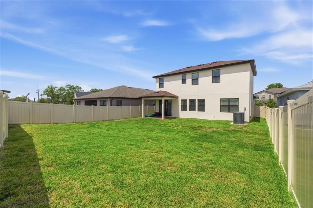 For Sale: $449,900 (4 beds, 3 baths, 2711 Square Feet)