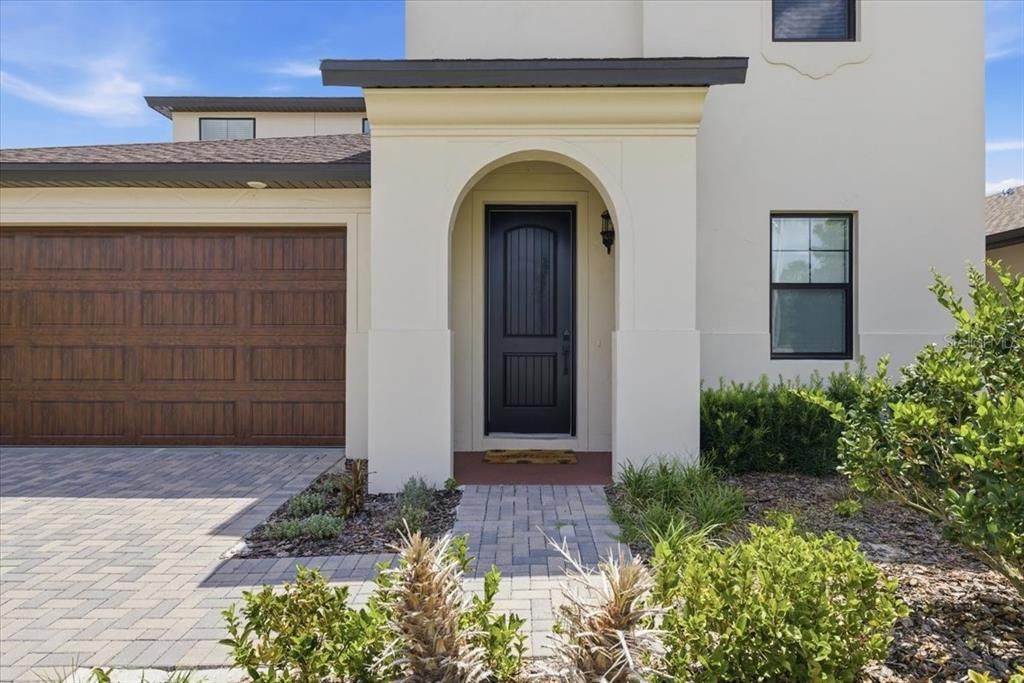 For Sale: $449,900 (4 beds, 3 baths, 2711 Square Feet)