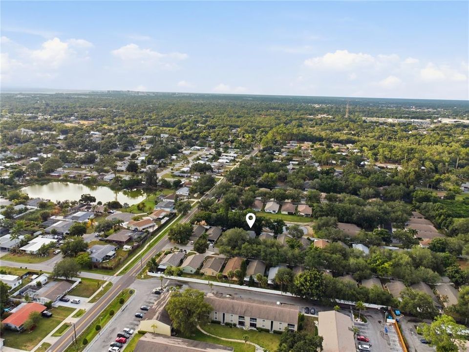 For Sale: $399,000 (2 beds, 2 baths, 1216 Square Feet)