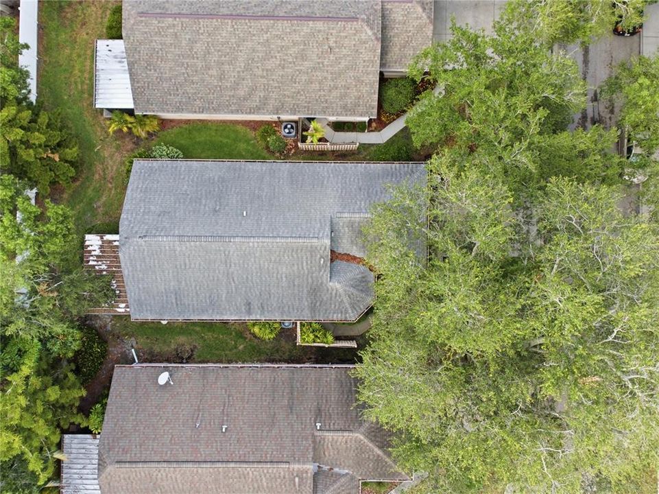 For Sale: $399,000 (2 beds, 2 baths, 1216 Square Feet)