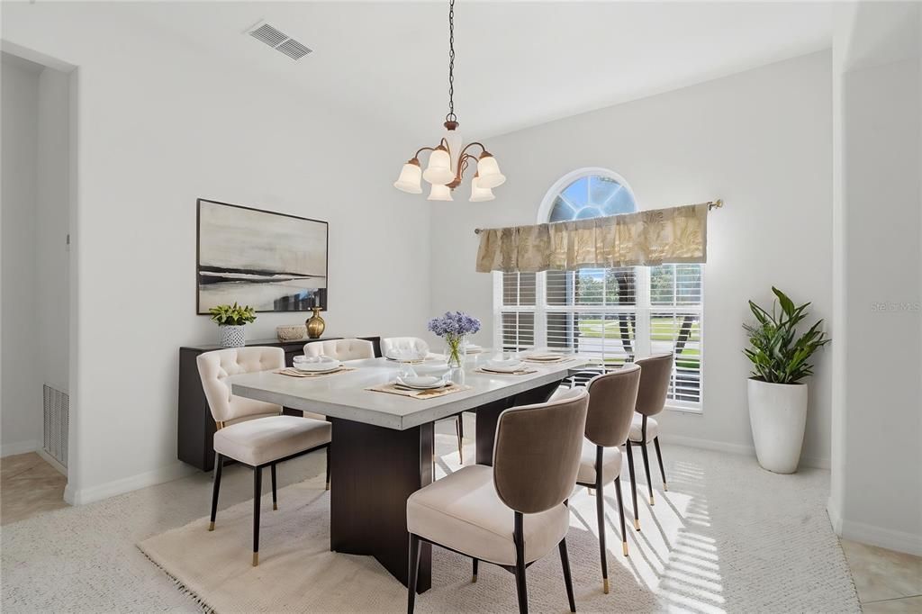 En Venta: $525,000 (4 camas, 3 baños, 2440 Pies cuadrados)