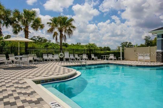 For Sale: $449,000 (5 beds, 3 baths, 2447 Square Feet)