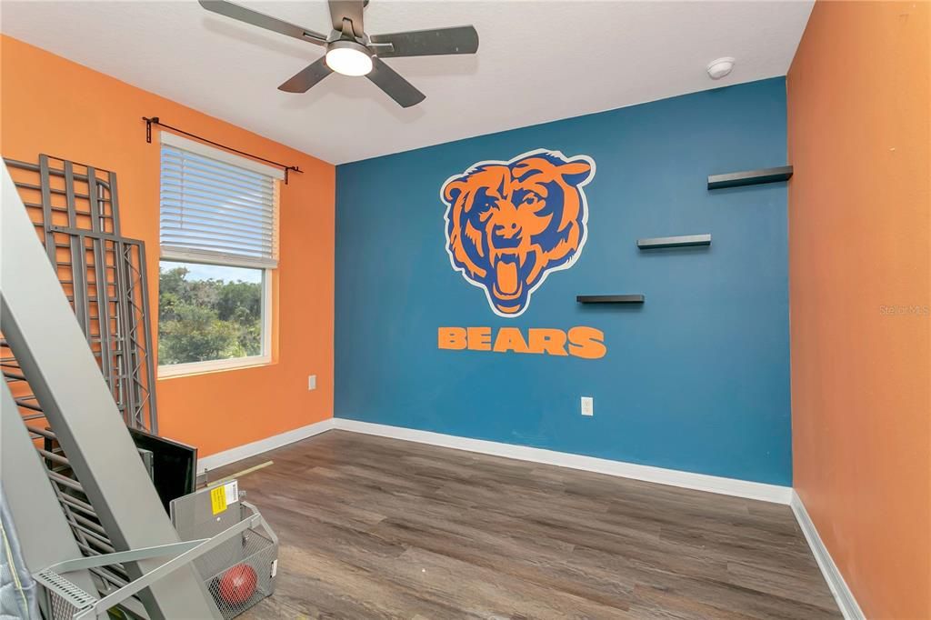 For Sale: $449,000 (5 beds, 3 baths, 2447 Square Feet)