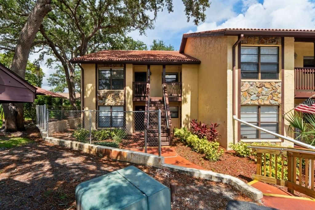 For Sale: $150,000 (2 beds, 2 baths, 1130 Square Feet)