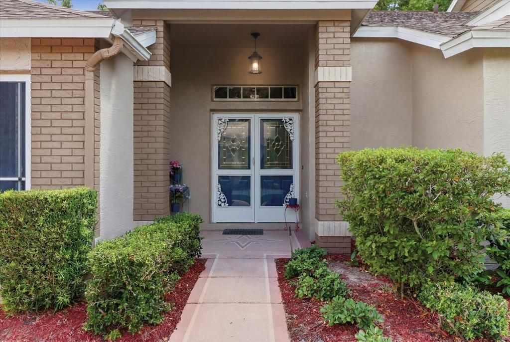 For Sale: $260,000 (2 beds, 2 baths, 1830 Square Feet)