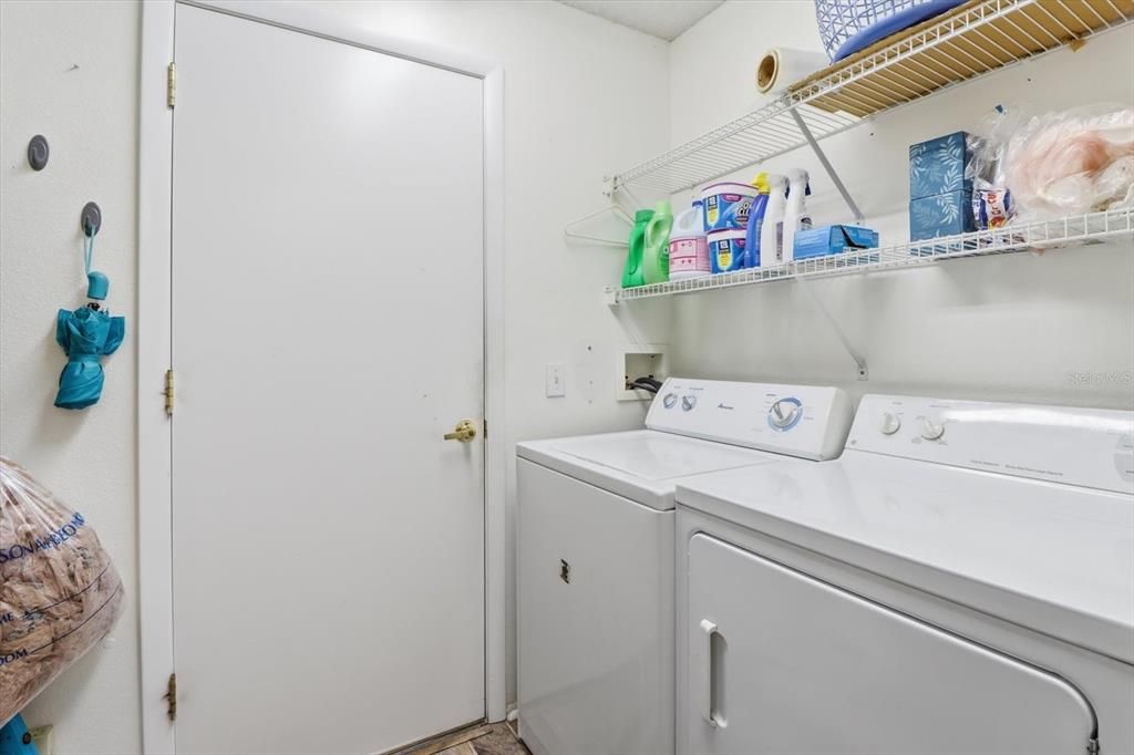 For Sale: $260,000 (2 beds, 2 baths, 1830 Square Feet)