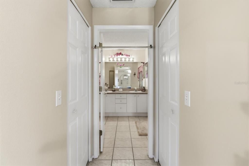 For Sale: $260,000 (2 beds, 2 baths, 1830 Square Feet)