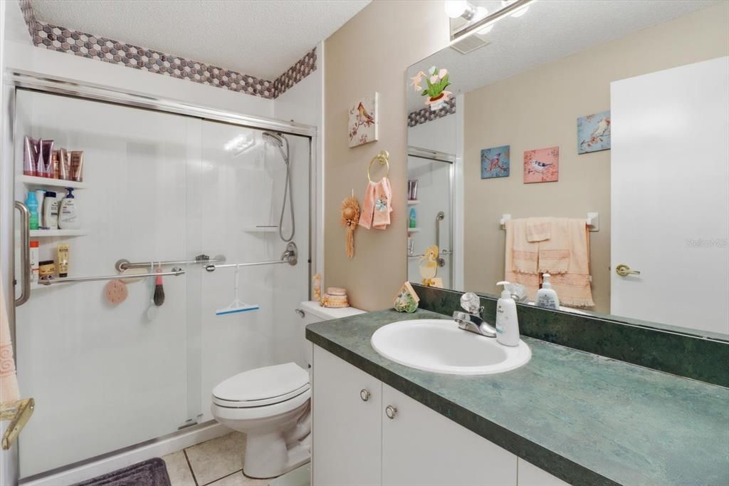 For Sale: $260,000 (2 beds, 2 baths, 1830 Square Feet)