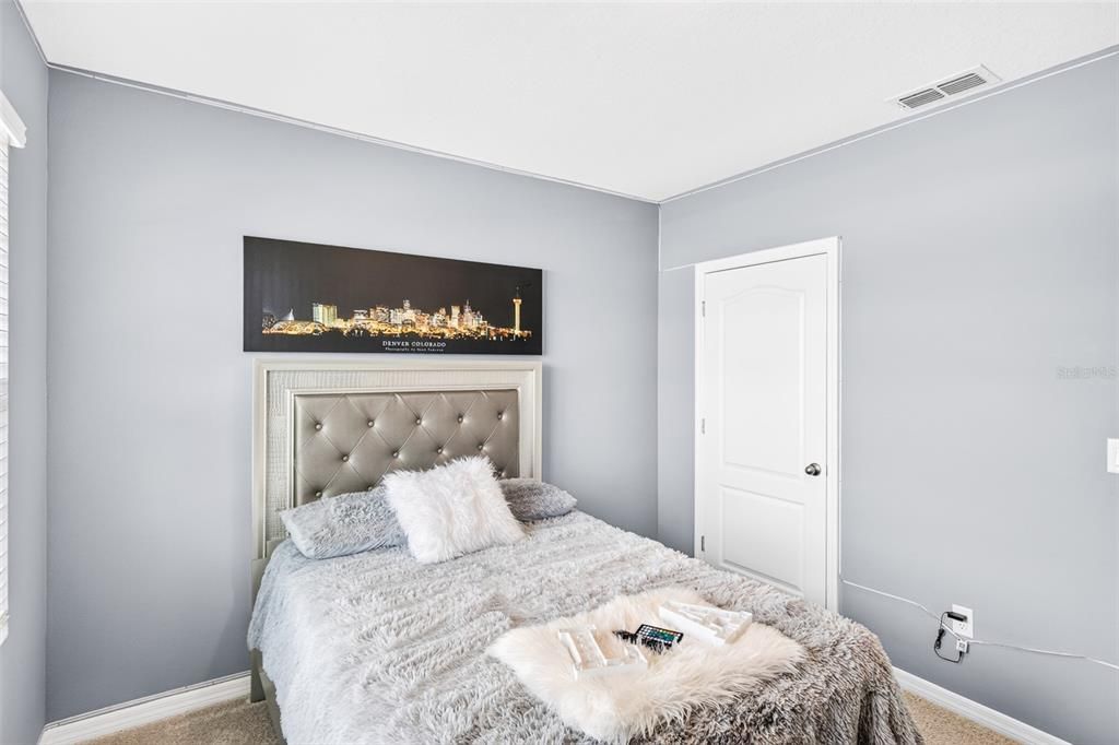 For Sale: $360,000 (3 beds, 2 baths, 1690 Square Feet)