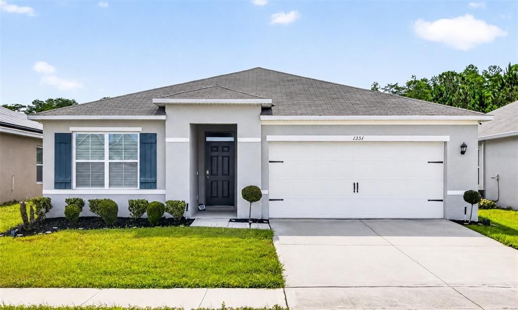 For Sale: $360,000 (3 beds, 2 baths, 1690 Square Feet)