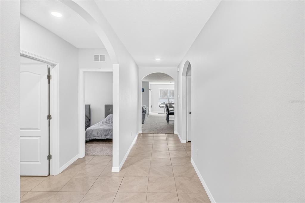 For Sale: $360,000 (3 beds, 2 baths, 1690 Square Feet)