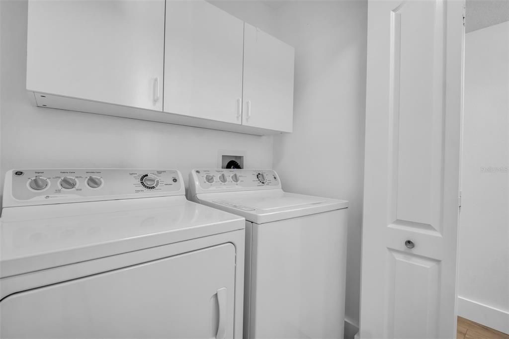 For Sale: $469,000 (3 beds, 2 baths, 1805 Square Feet)