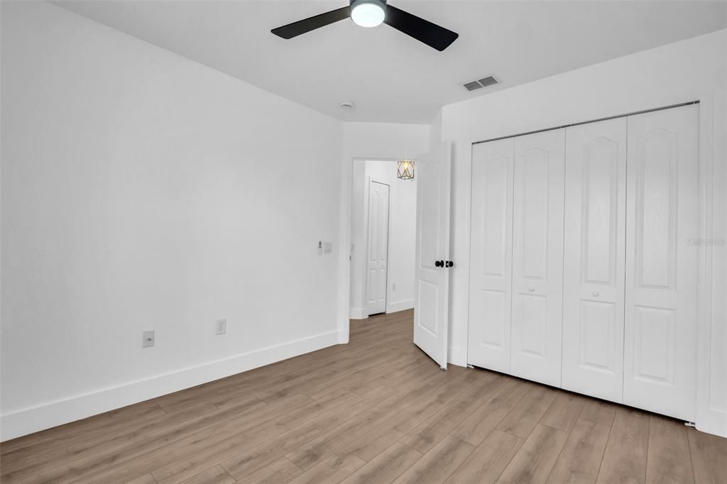 For Sale: $469,000 (3 beds, 2 baths, 1805 Square Feet)
