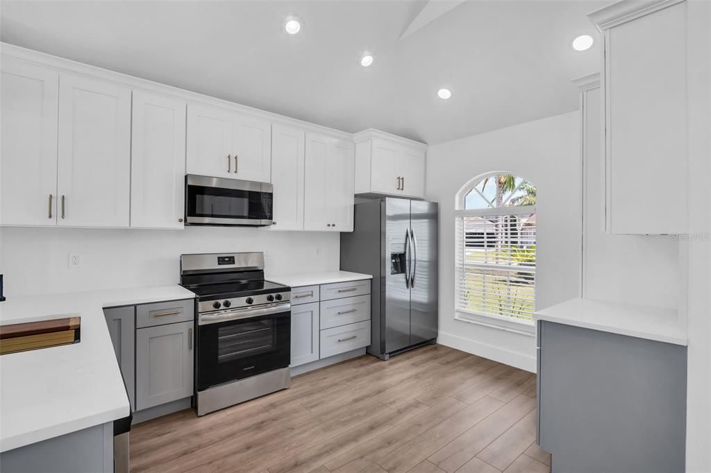 For Sale: $469,000 (3 beds, 2 baths, 1805 Square Feet)