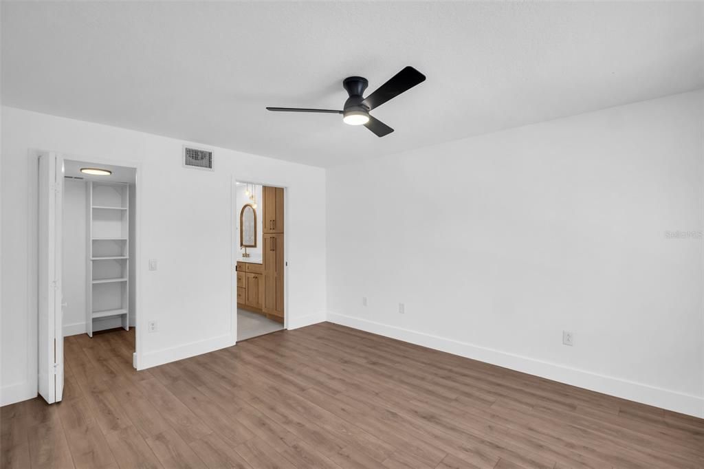 For Sale: $469,000 (3 beds, 2 baths, 1805 Square Feet)
