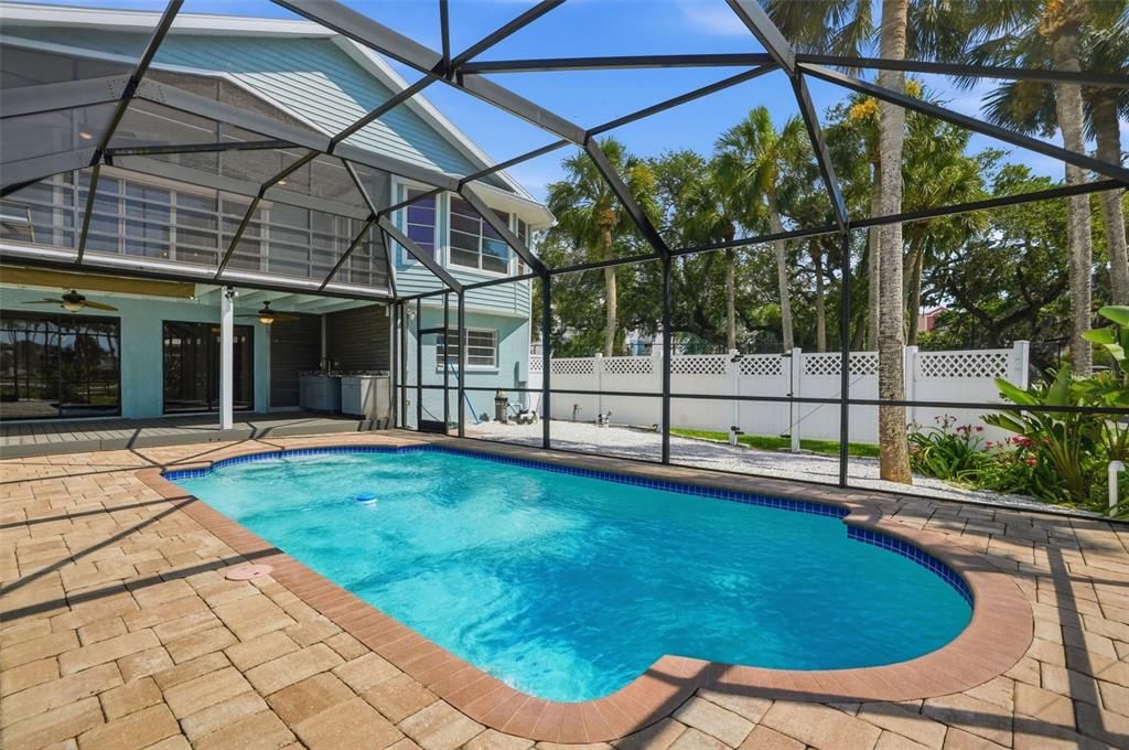 For Sale: $819,900 (5 beds, 3 baths, 2971 Square Feet)