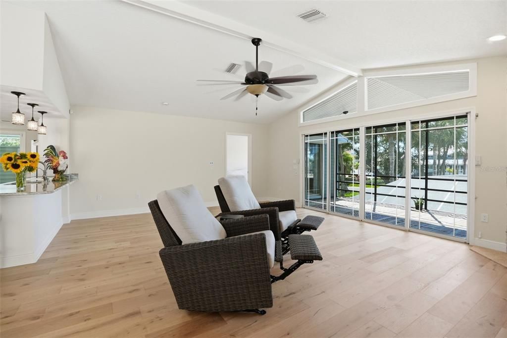 For Sale: $819,900 (5 beds, 3 baths, 2971 Square Feet)