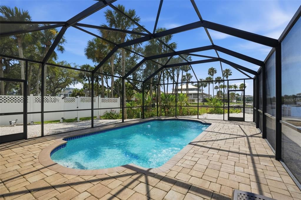 For Sale: $819,900 (5 beds, 3 baths, 2971 Square Feet)