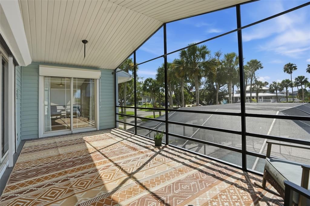 For Sale: $819,900 (5 beds, 3 baths, 2971 Square Feet)